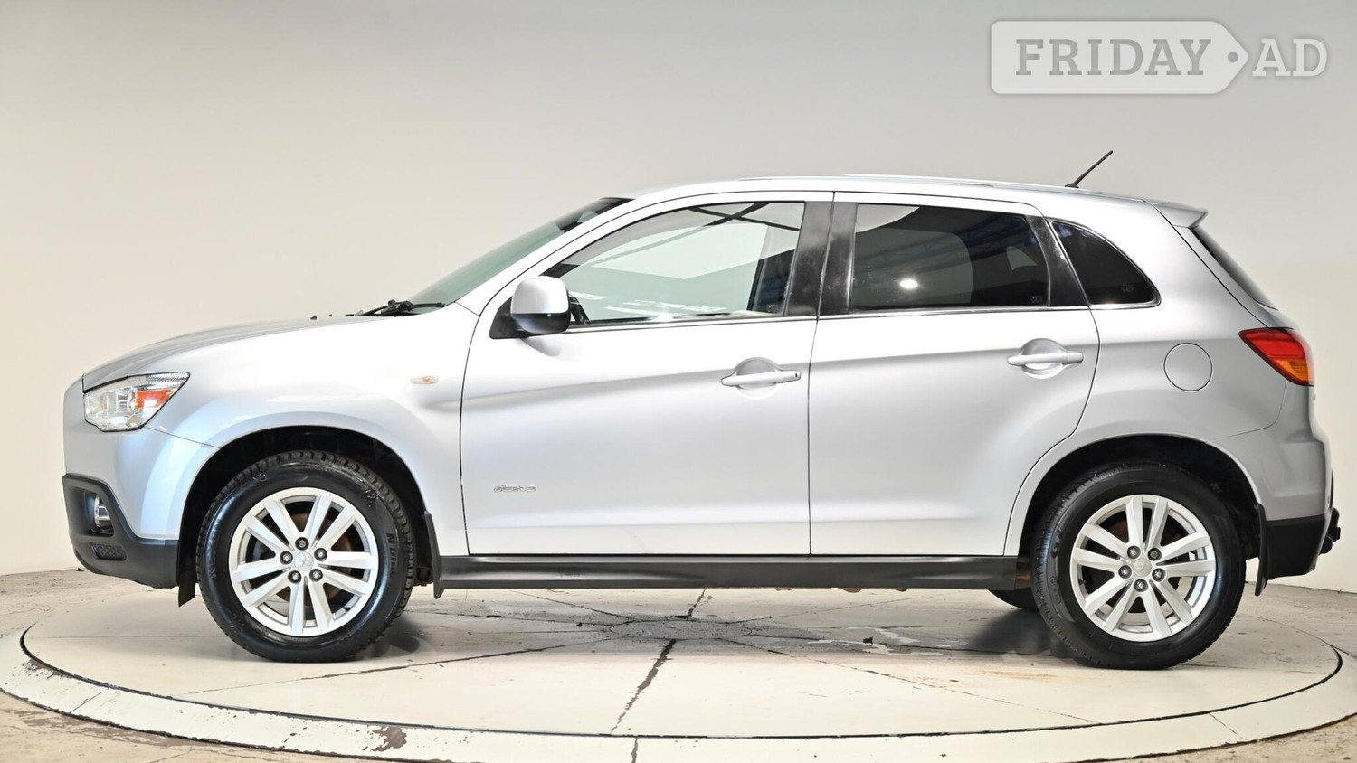 [ berth ]Mitsubishi ASX