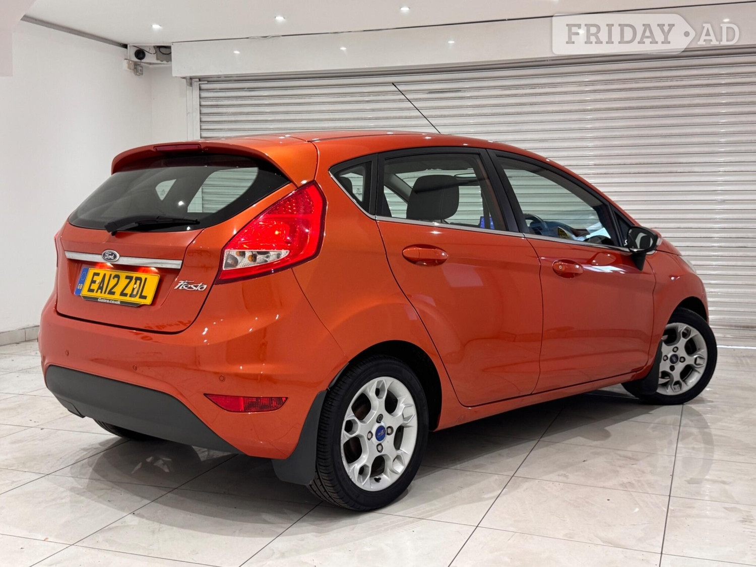 [ berth ]Ford Fiesta