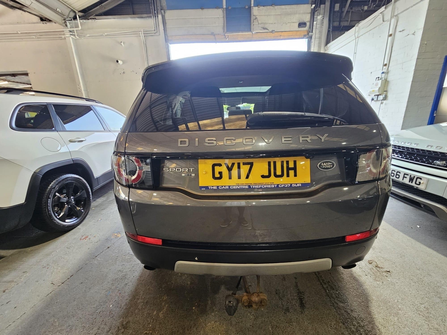Land Rover Discovery Sport 2017 - Cars