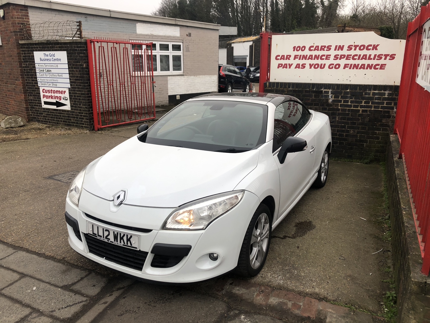 [ berth ]Renault Megane