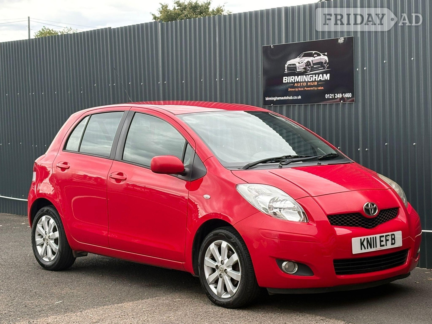Toyota Yaris 2011 in Birmingham