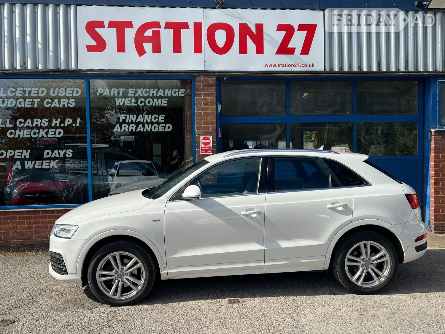Audi Q3 2015 - Cars
