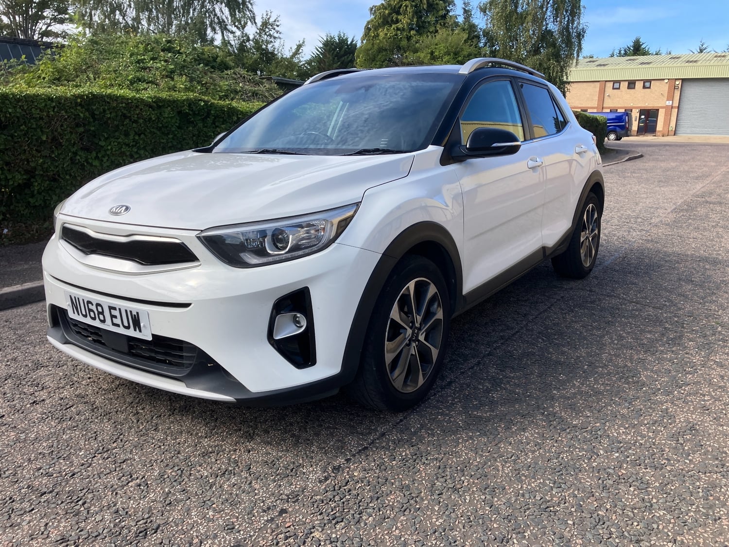 [ berth ]Kia Stonic