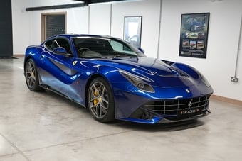 Ferrari F12 2017