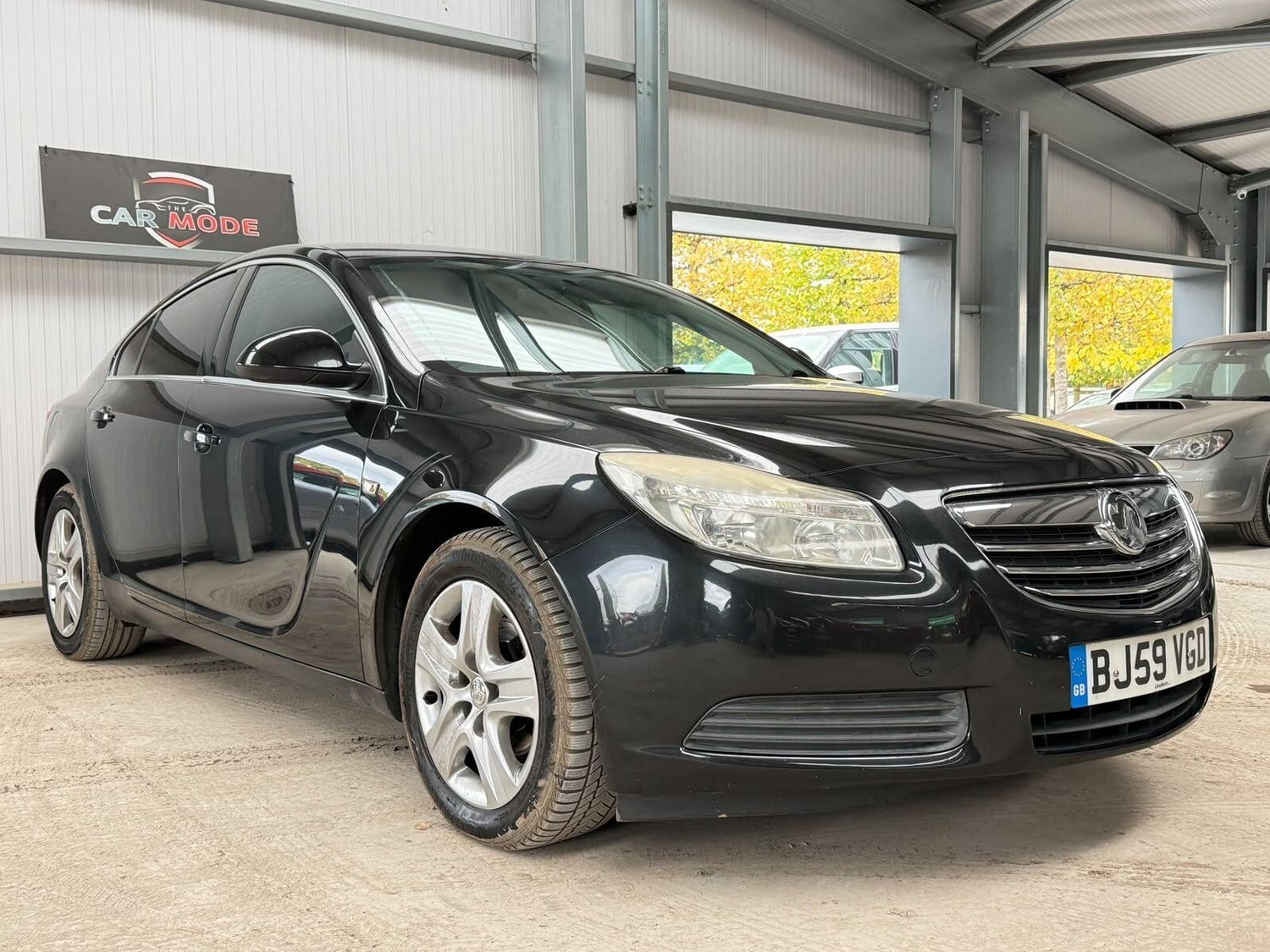 Vauxhall Insignia Hillingdon