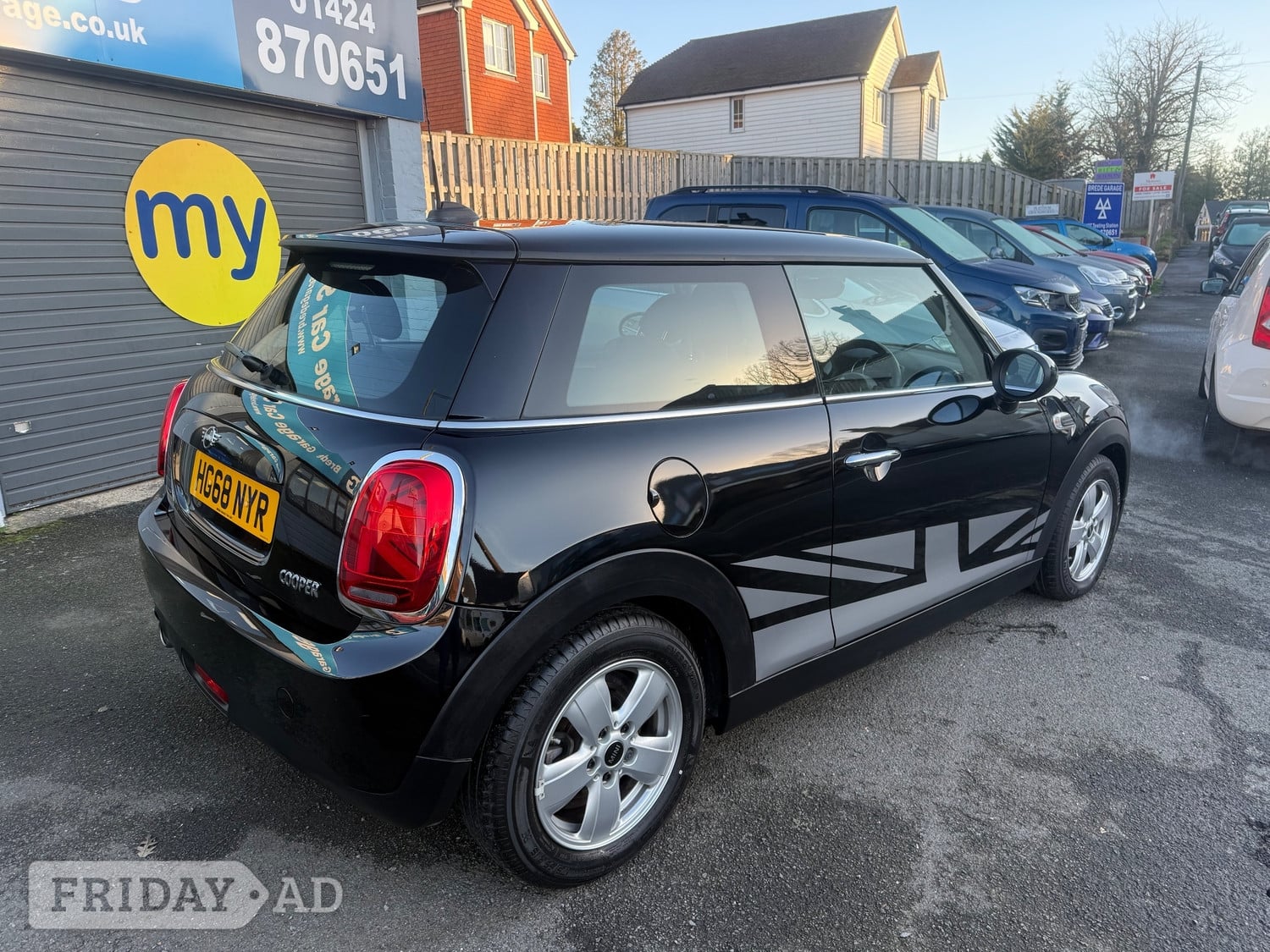 Mini Hatch 2018 - Cars in Rye