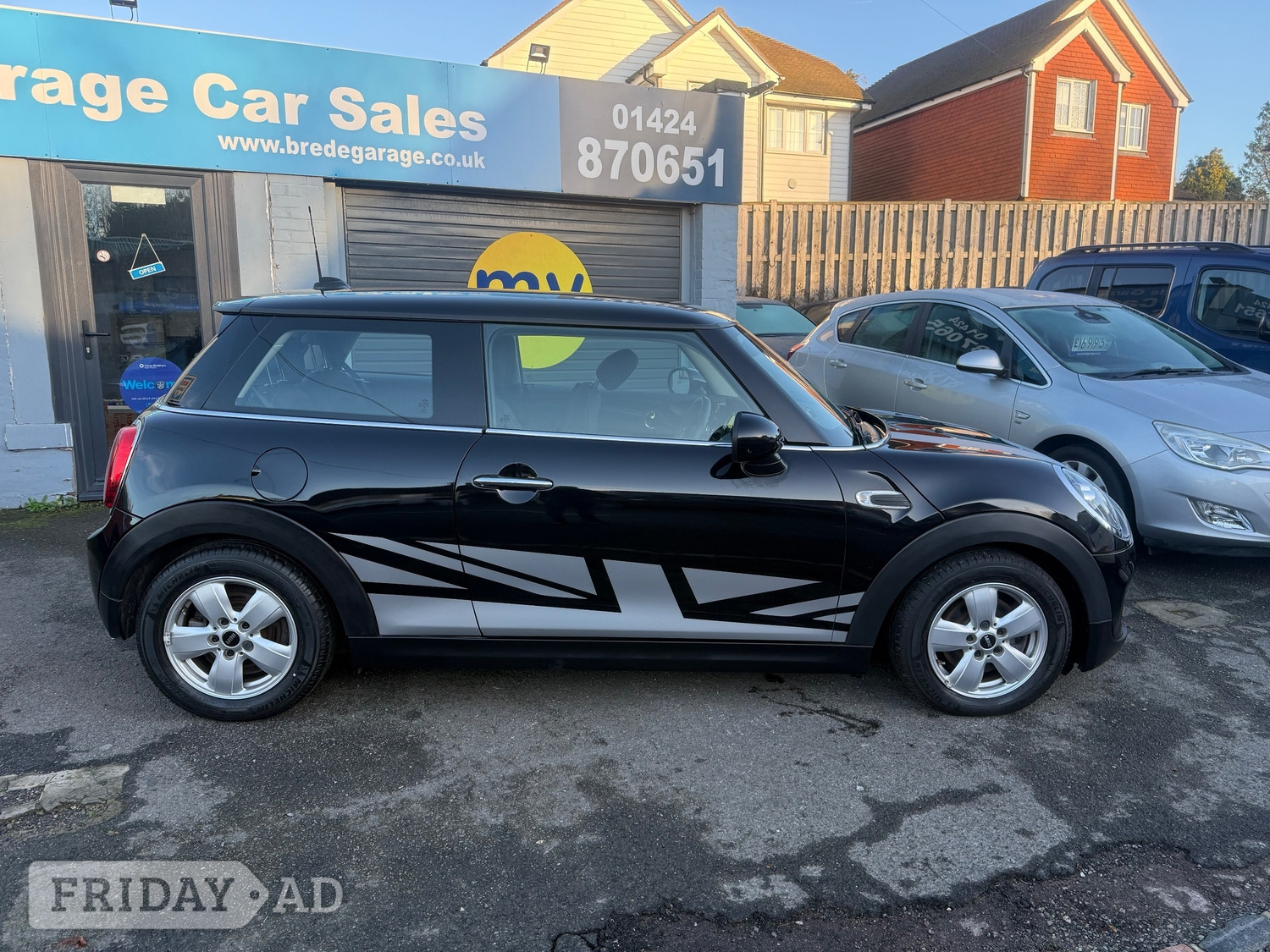 [ berth ]Mini Hatch