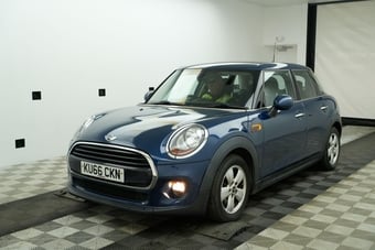 Mini Hatch 2016