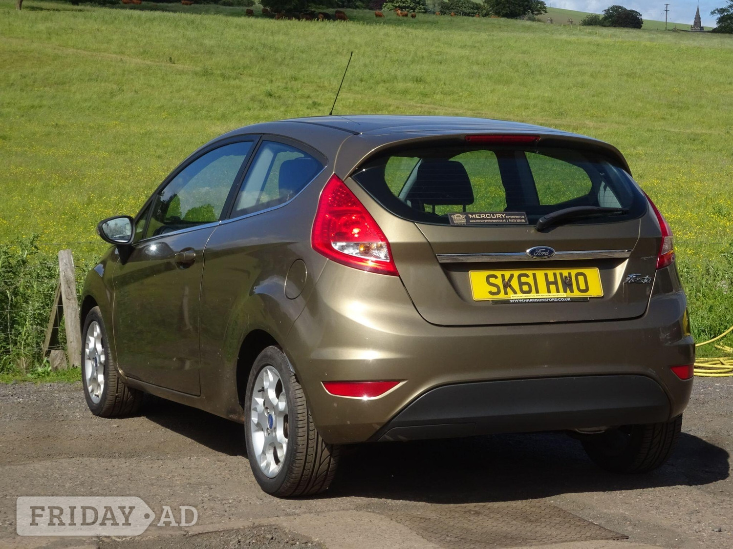 [ berth ]Ford Fiesta
