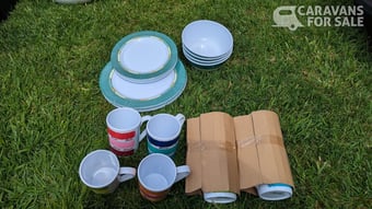 Melamine Plates, Bowls, Cups