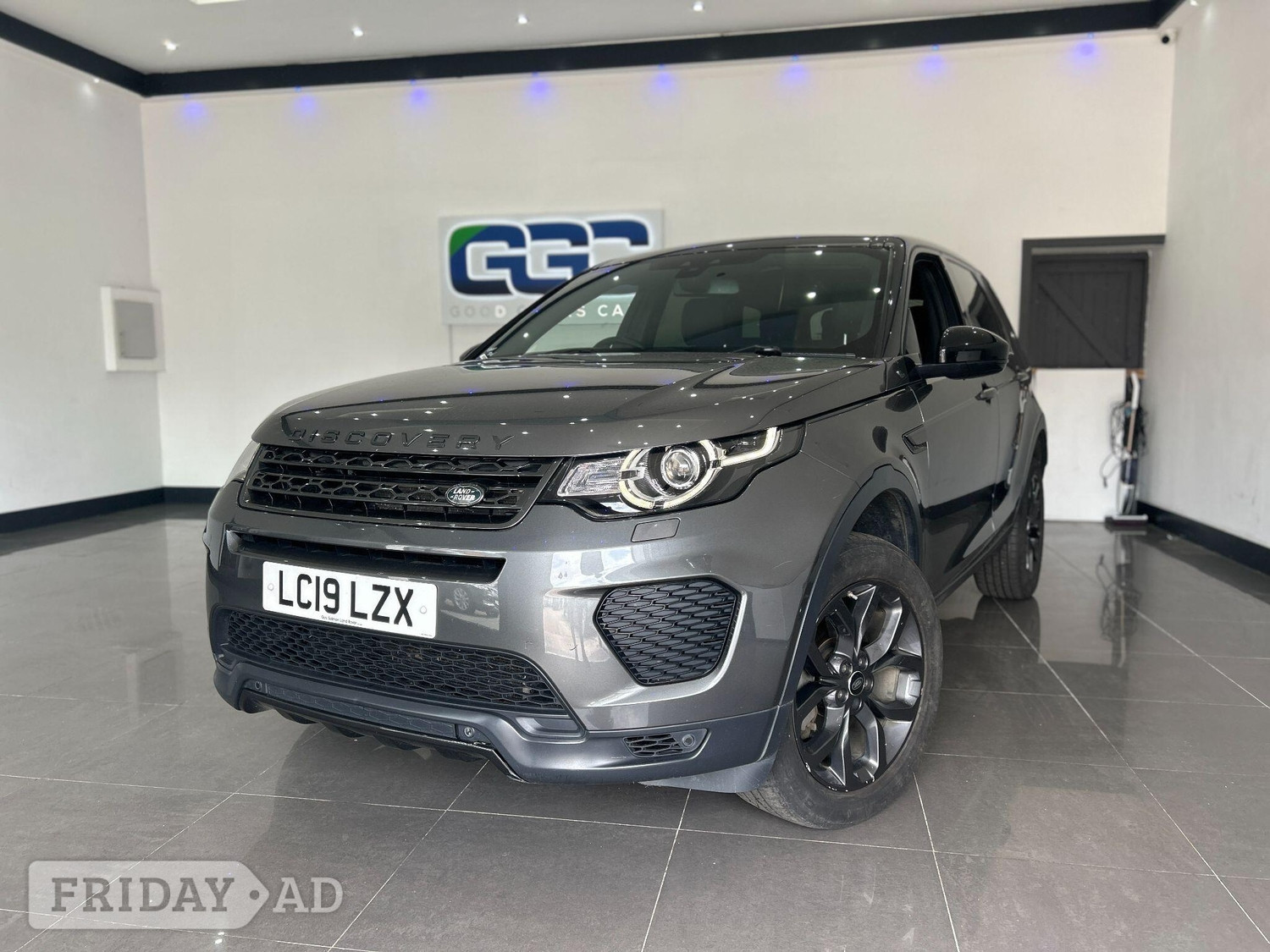 Land Rover Discovery Sport 2019 in Stockport