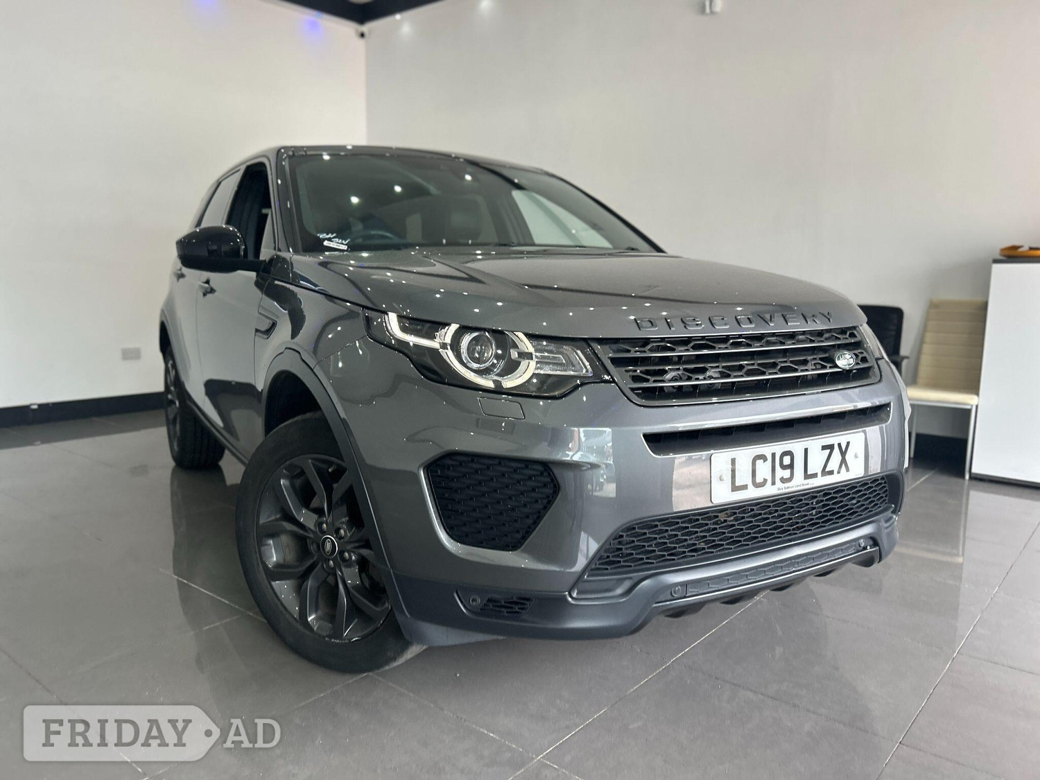 Land Rover Discovery Sport 2019 - Cars