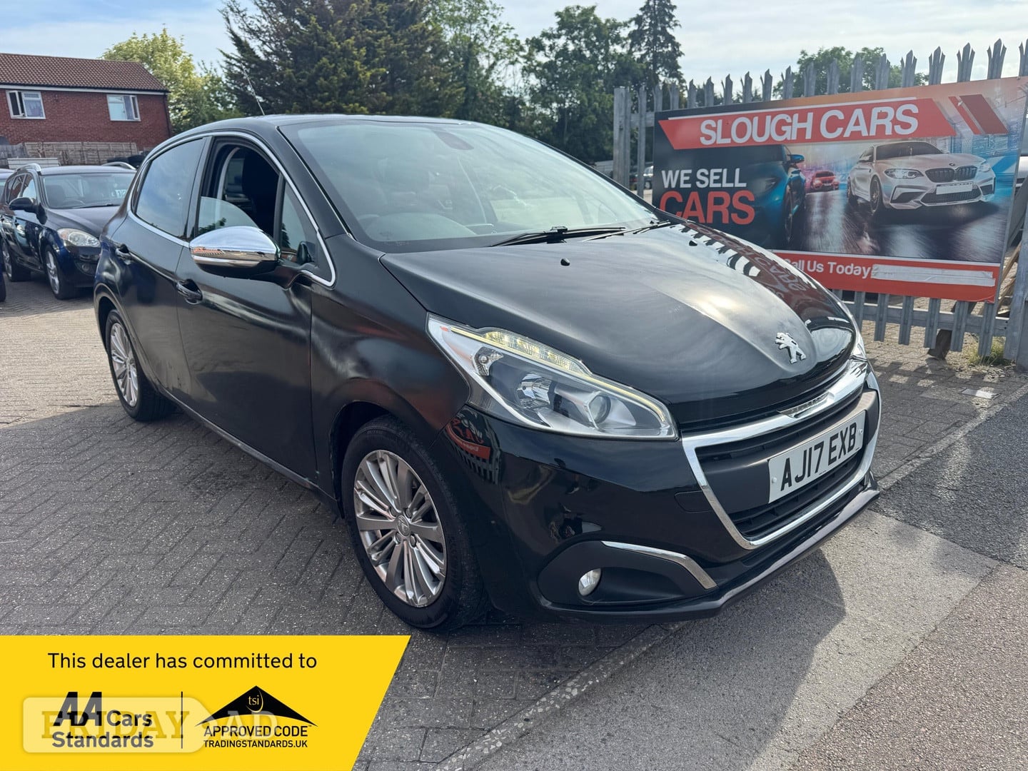 Peugeot 208 2017 in Slough