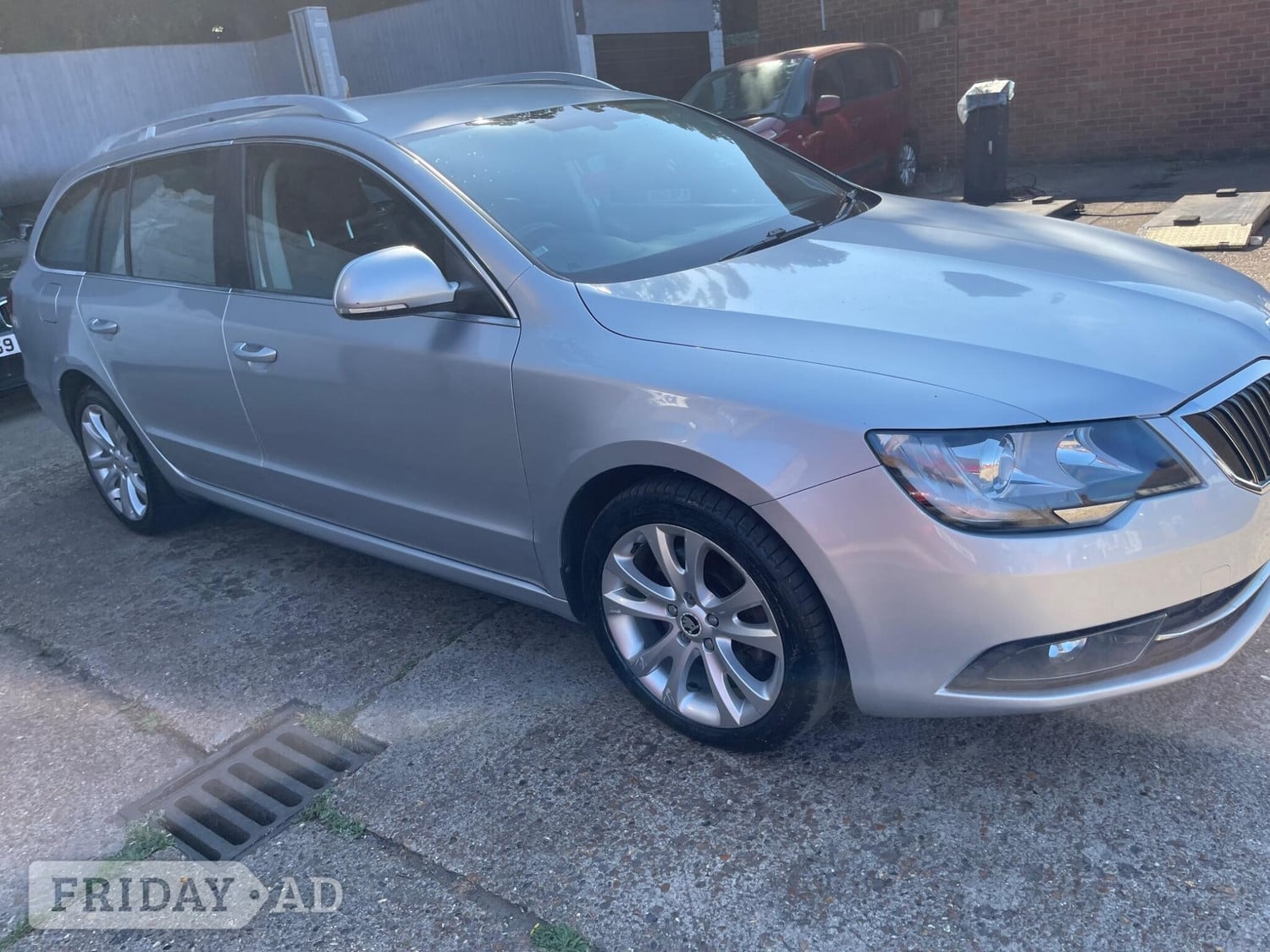 Skoda Superb 2014 - Cars in Sittingbourne