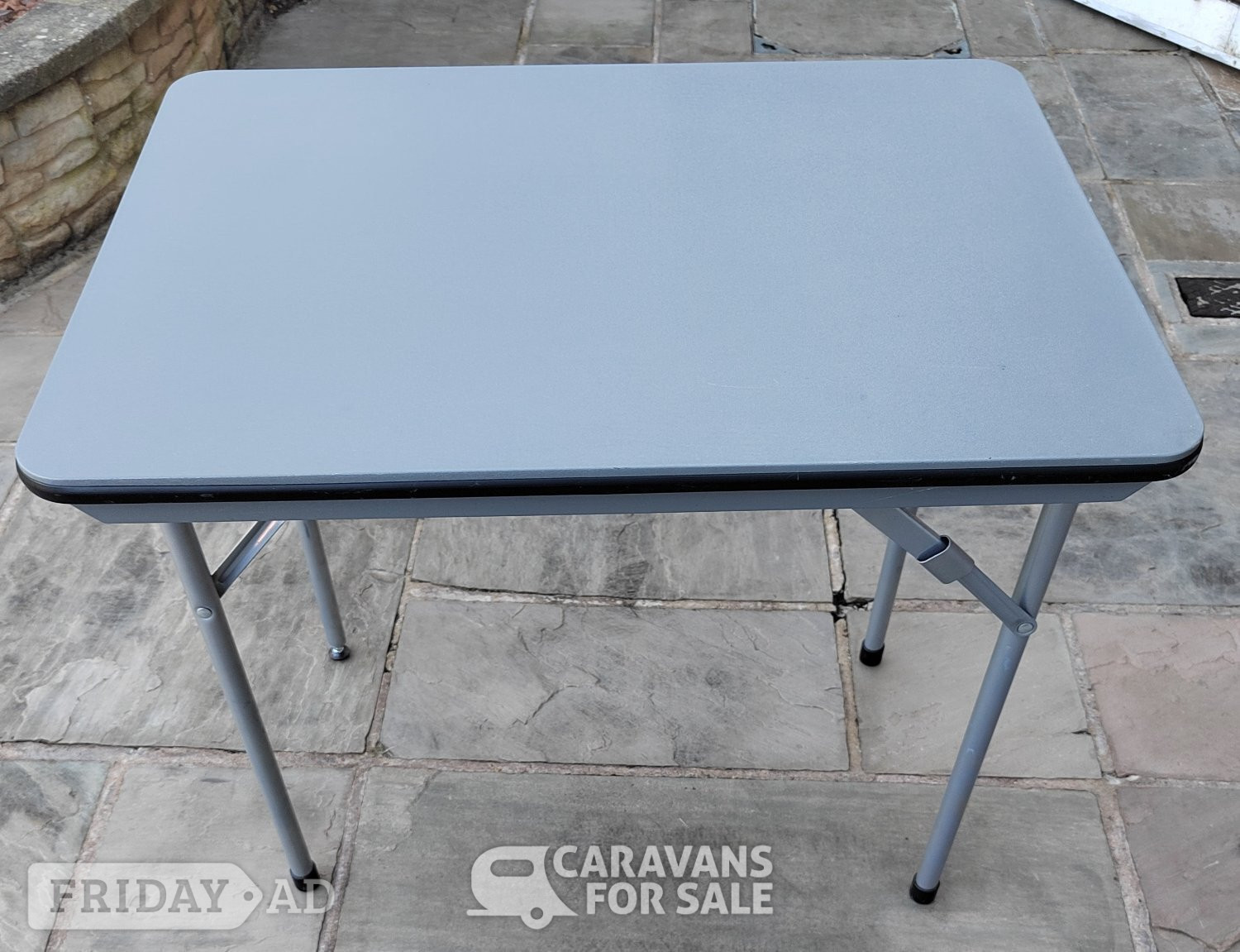 Isabela folding table in Burton upon Trent