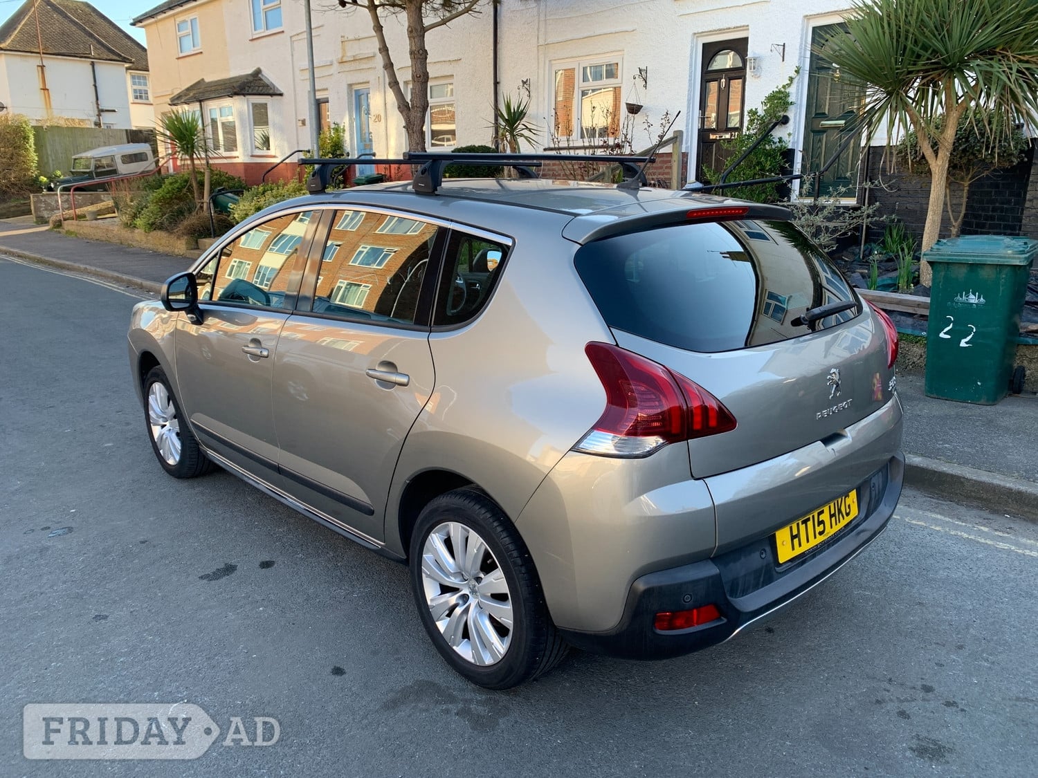 [ berth ]Peugeot 3008