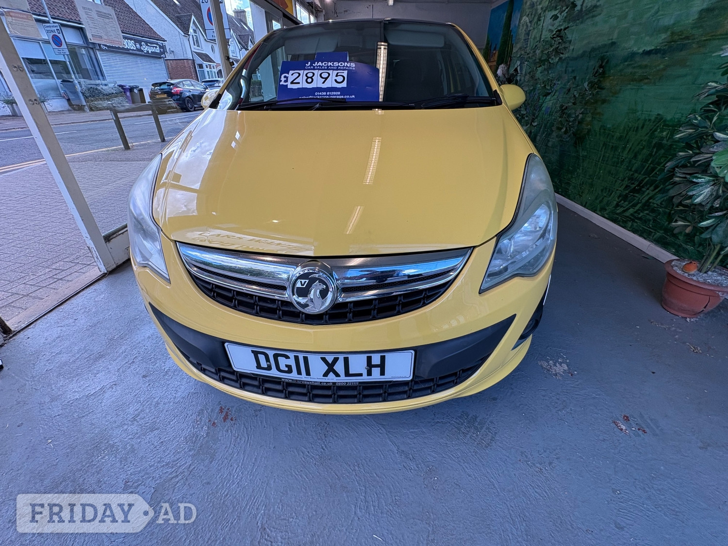 Vauxhall Corsa 2011 in Knebworth
