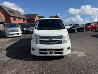 Nissan Elgrand 2007