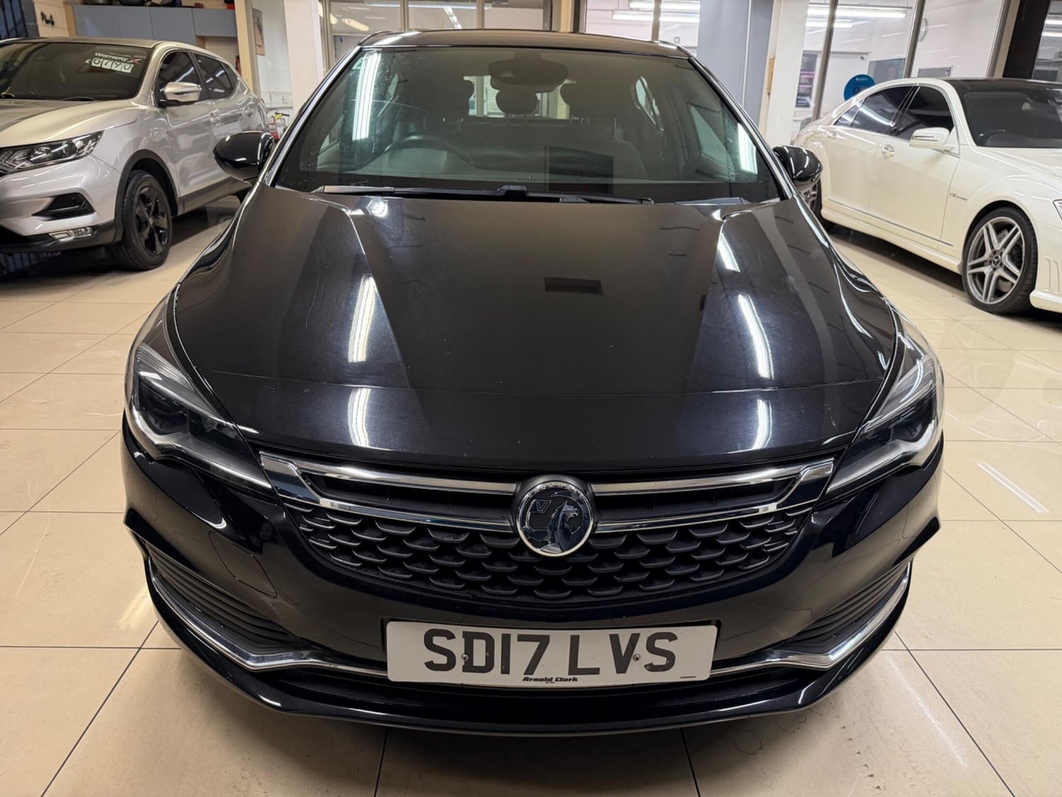 [ berth ]Vauxhall Astra