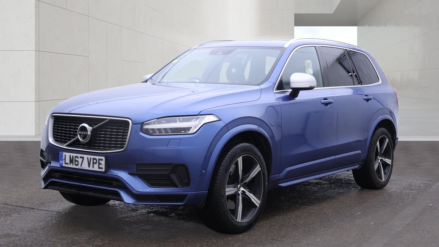 Volvo XC90 2017 - Cars