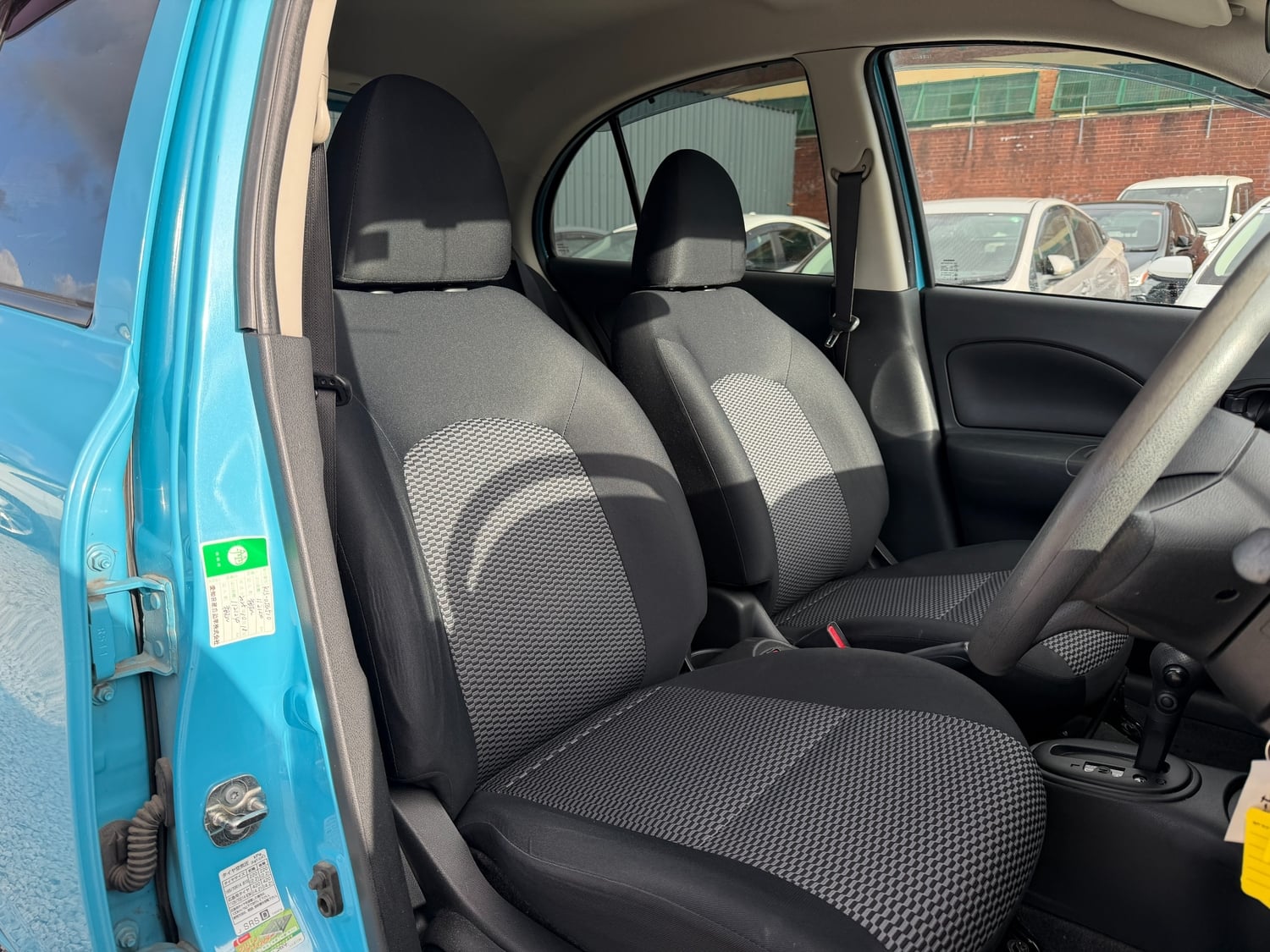 Nissan Micra 2015 - Cars