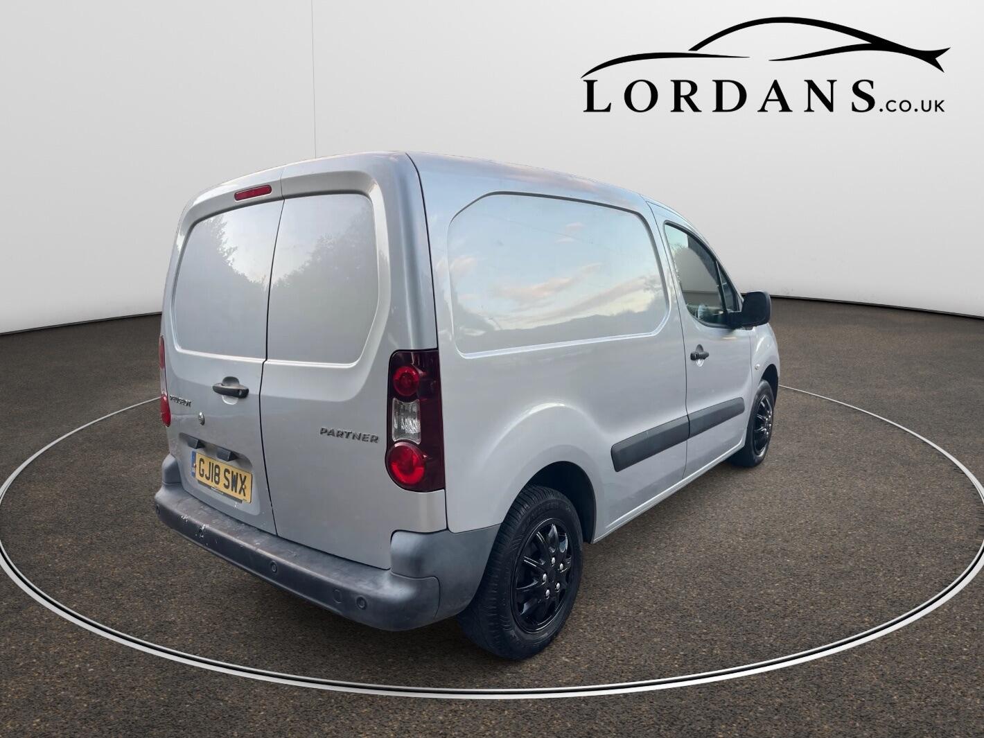 Peugeot Partner 2018 - Vans & Commercial Vehicles