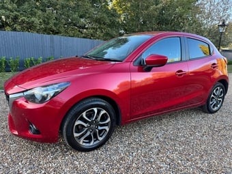 Mazda Mazda2 2016