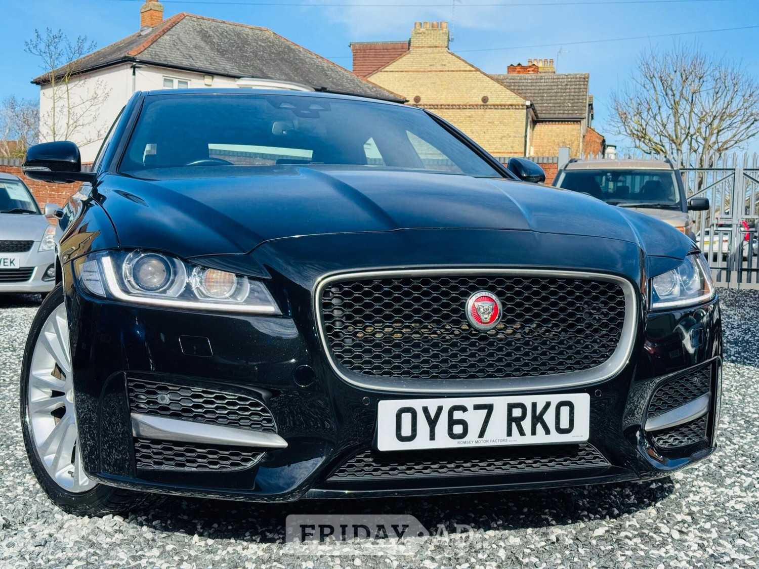 [ berth ]Jaguar XF