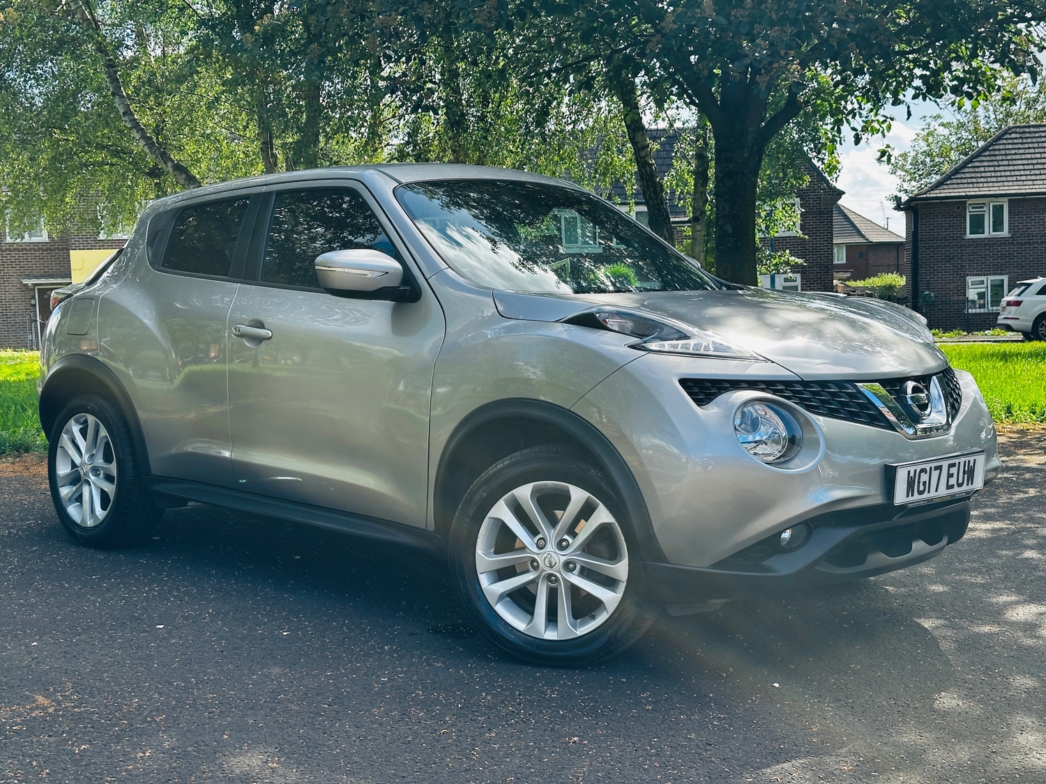Nissan Juke 2017 - Cars in Manchester