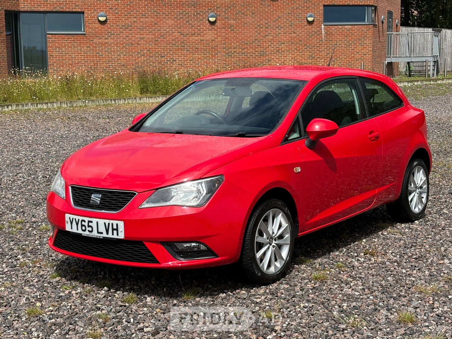 [ berth ]SEAT Ibiza
