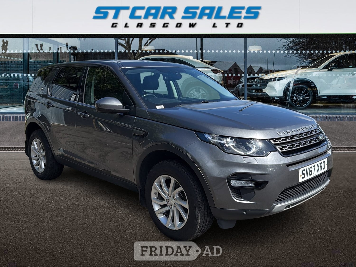 Land Rover Discovery Sport 2017 in Glasgow