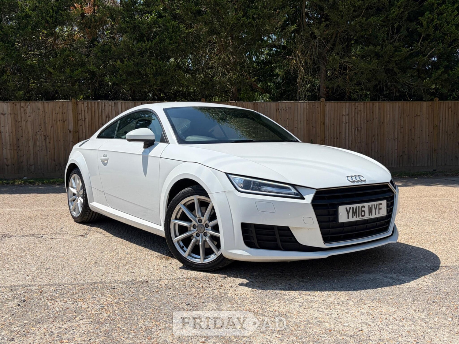 Audi TT 2016 in Tonbridge