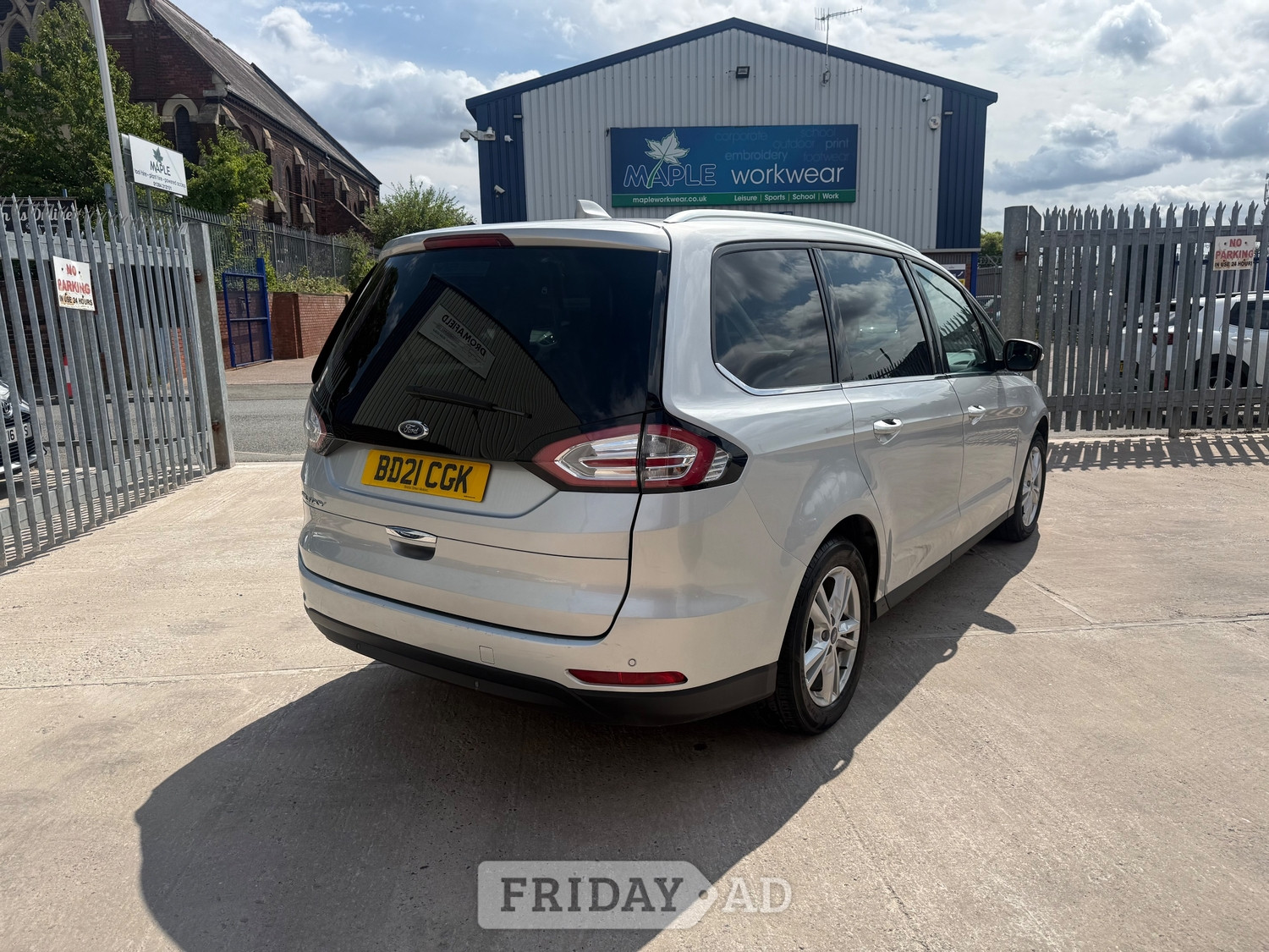 [ berth ]Ford Galaxy