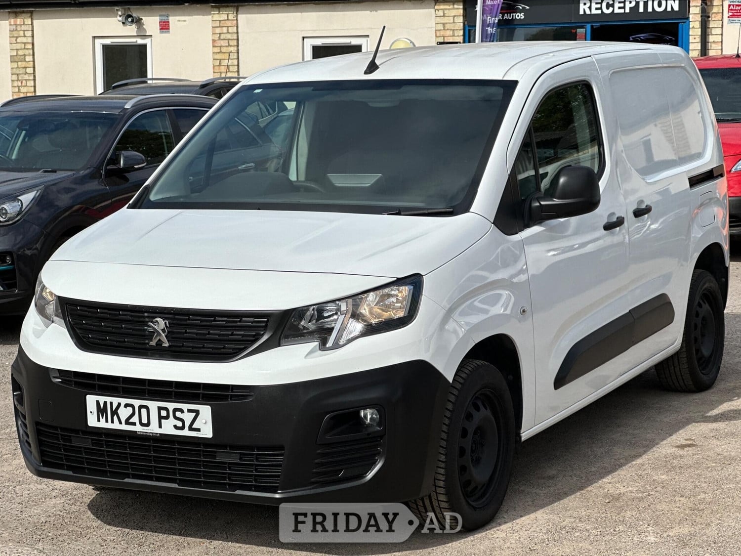 [ berth ]Peugeot Partner
