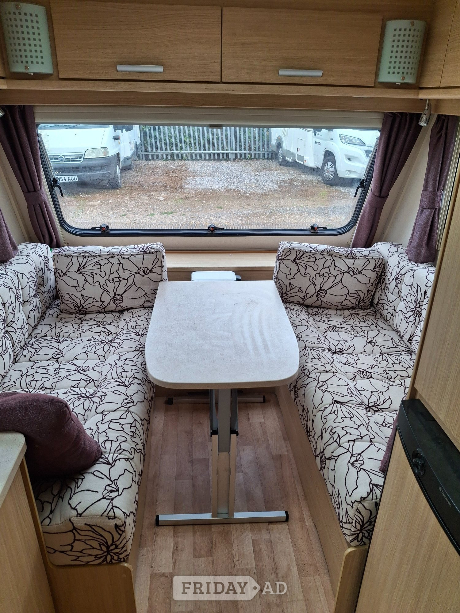 Lunar Venus 2013 - Motorhomes & Caravans