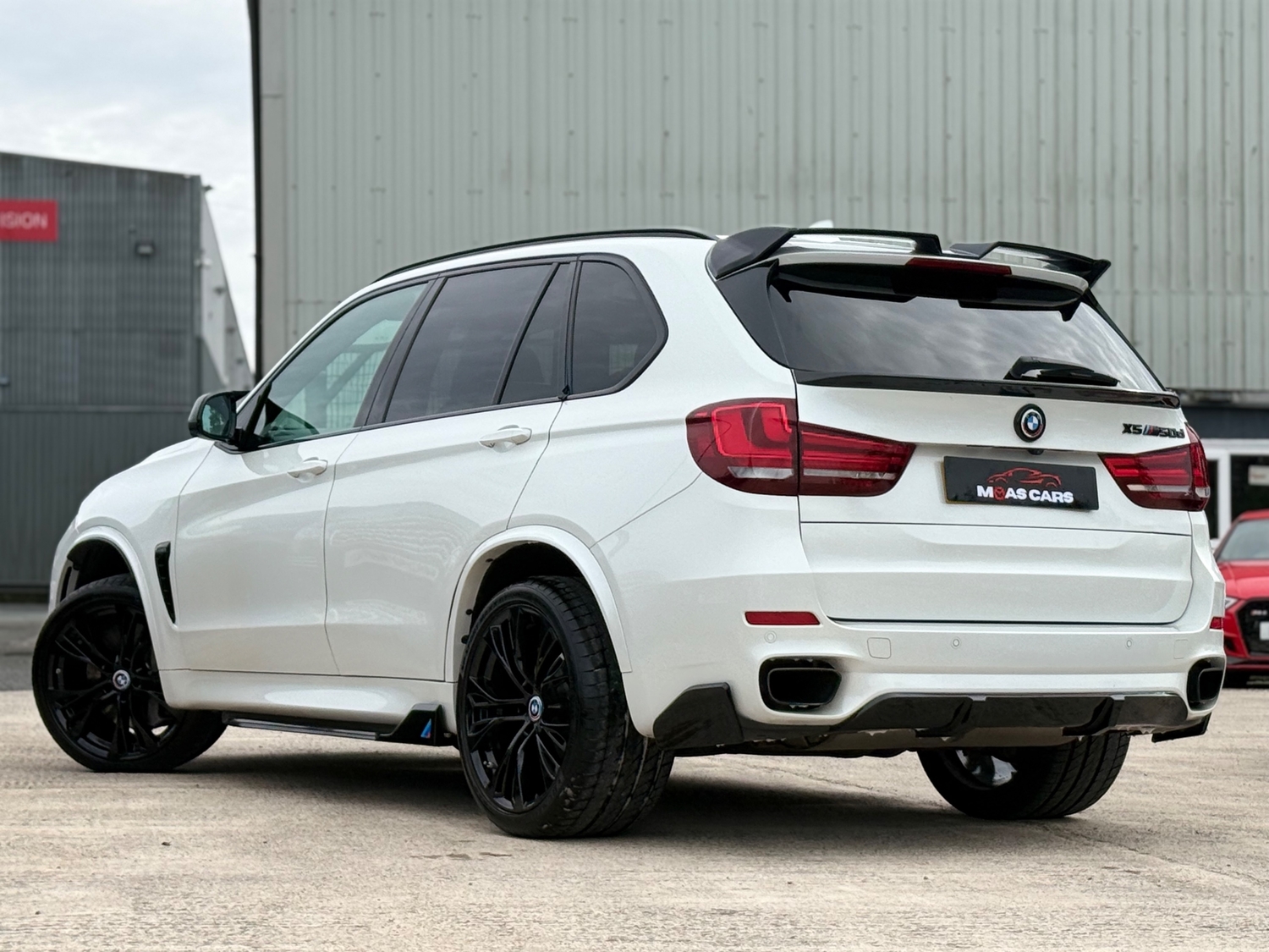 BMW X5 Blackburn