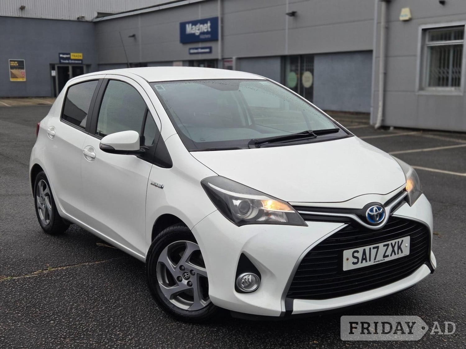 Toyota Yaris 2017 in Slough