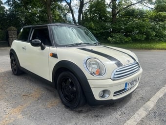 Mini Hatch 2009