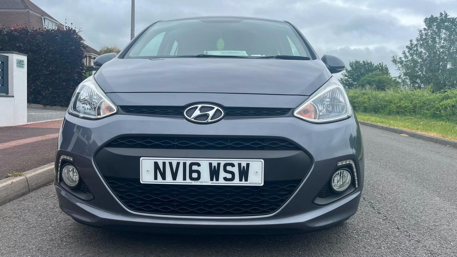 Hyundai i10 2016 - Cars