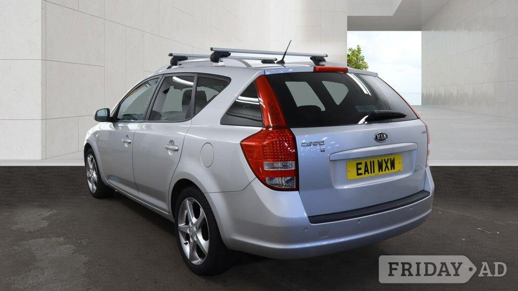 [ berth ]Kia Ceed
