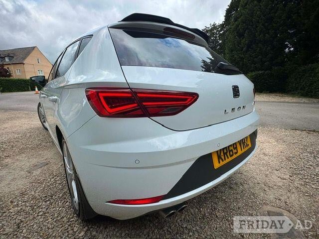 SEAT Leon 2019 - Cars