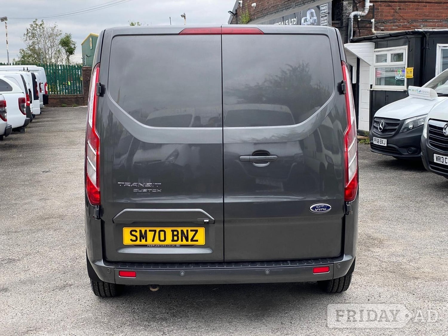 Ford Transit Custom 2020 - Vans & Commercial Vehicles