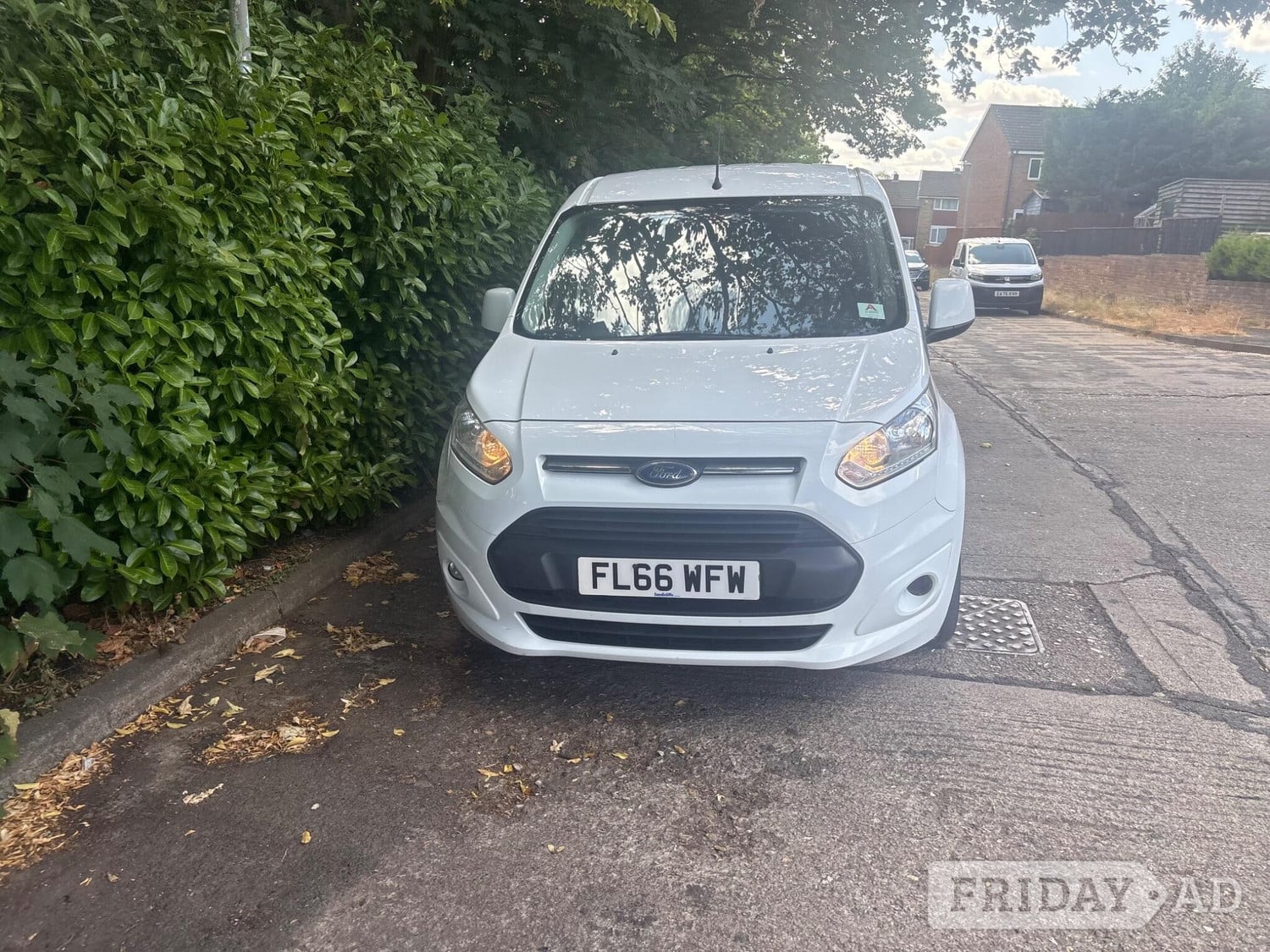 Ford Transit Connect 2016 - Vans & Commercial Vehicles in High Wycombe