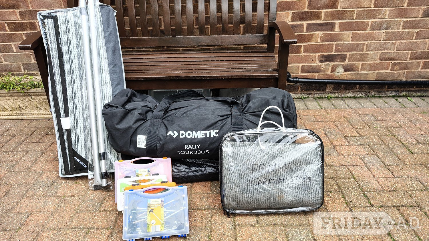 Dometic Rally 330 porch and loads of extras included. 