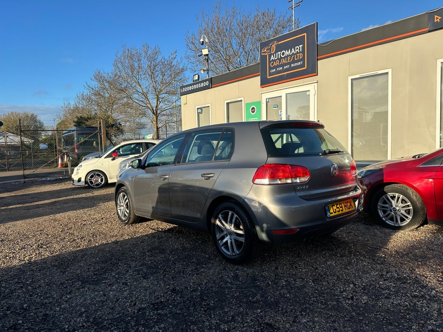 Volkswagen Golf 2009 - Cars in Sunbury-On-Thames
