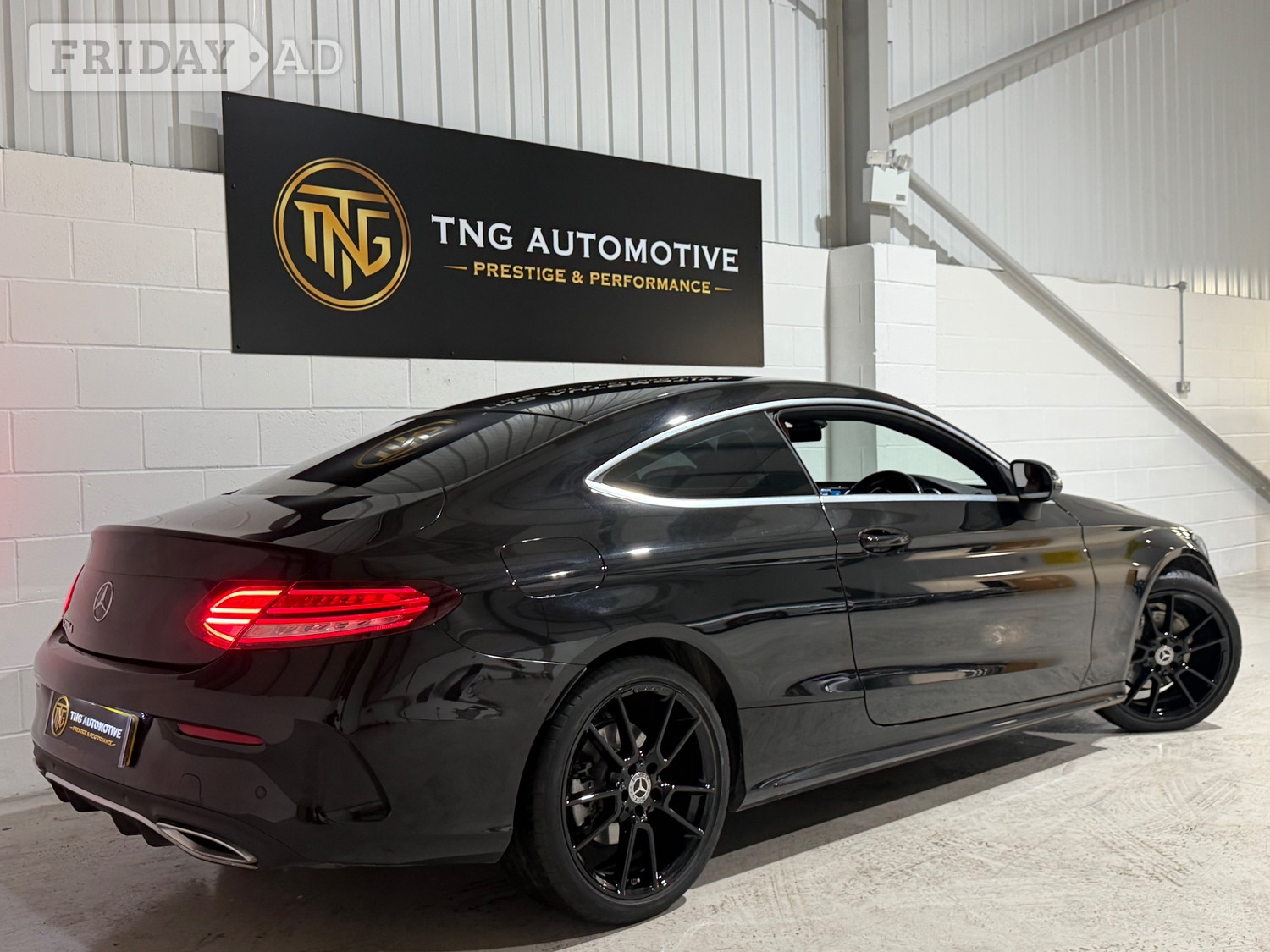Mercedes-Benz C Class 2018 - Cars in Croydon