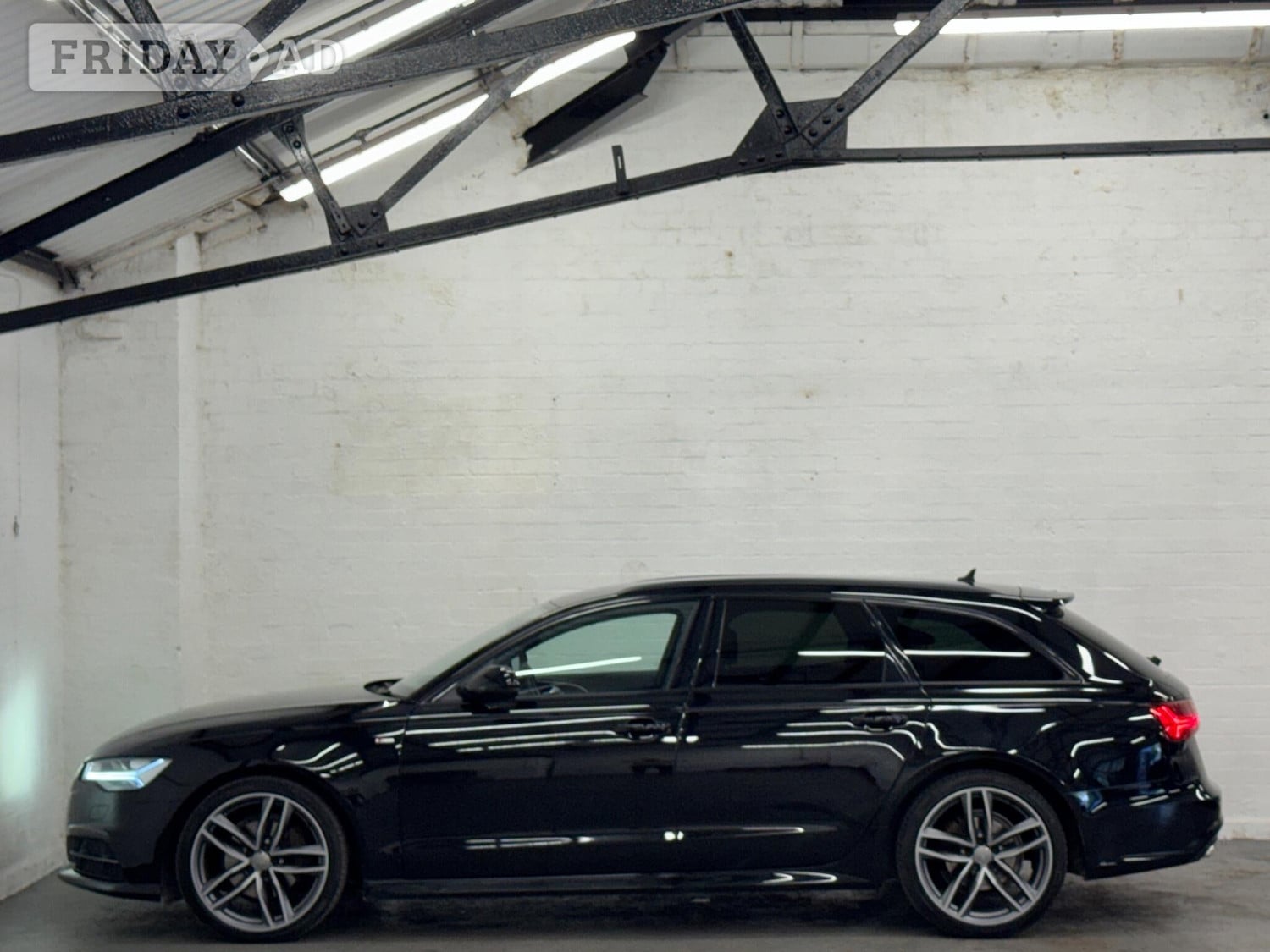 [ berth ]Audi A6 Avant