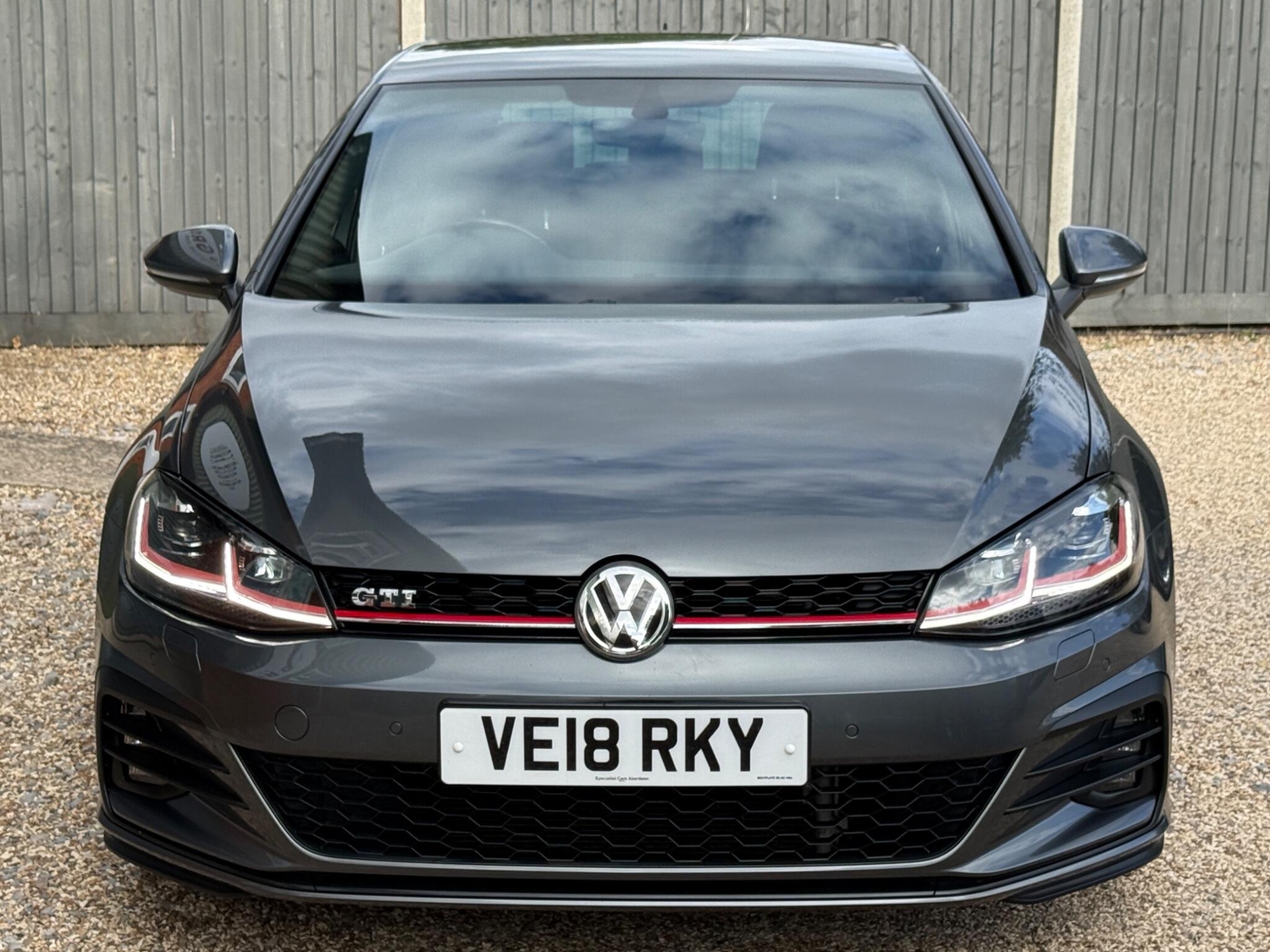 [ berth ]Volkswagen Golf