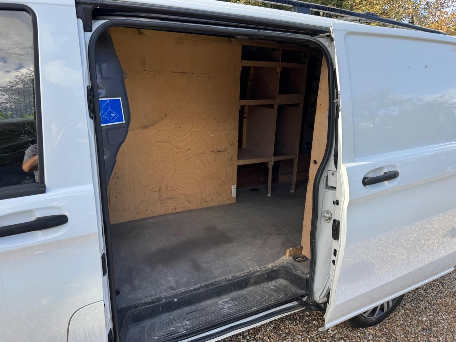 [ berth ]Mercedes-Benz Vito