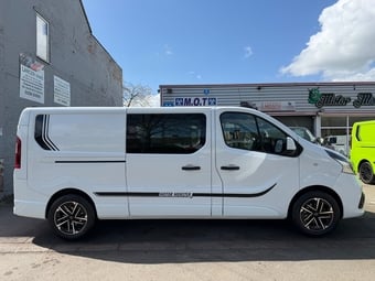 Nissan NV300 2020